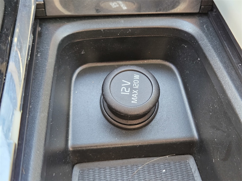 Used Car 2020 Volvo Xc90  T6 Momentum For Sale Under $25,000 In San Marcos, Texas