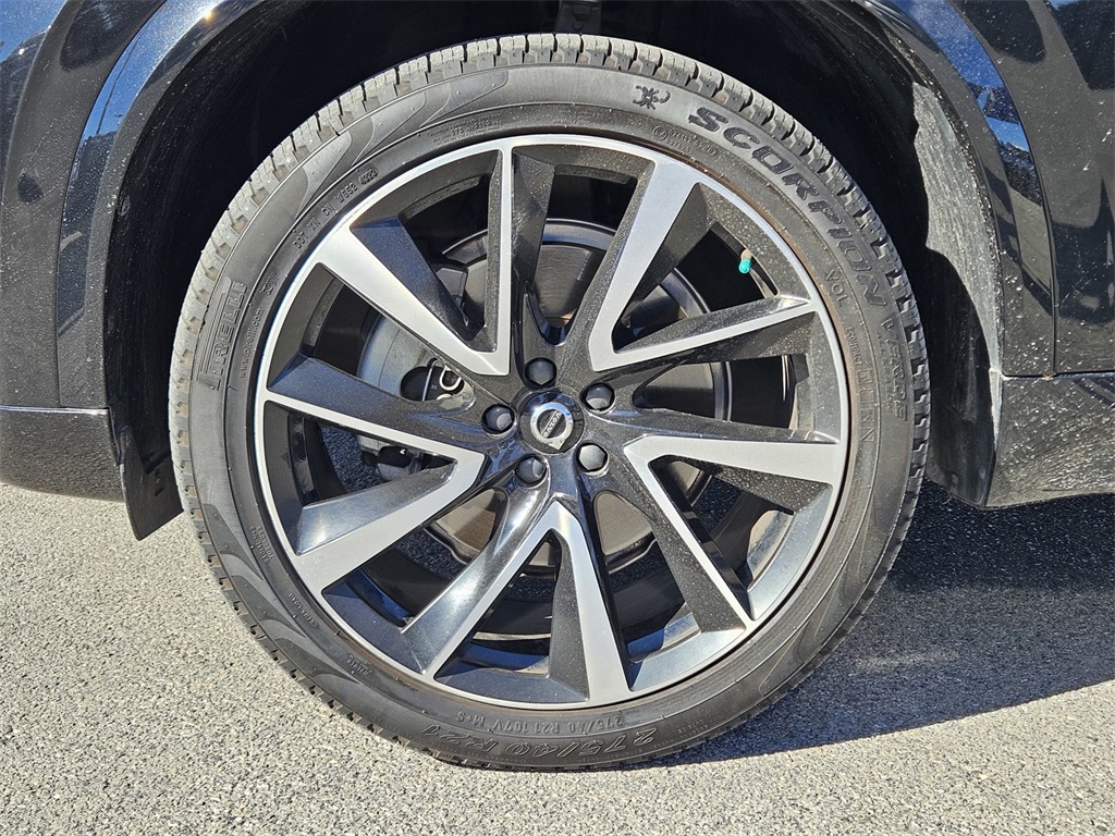 Used Car 2020 Volvo Xc90  T6 Momentum For Sale Under $25,000 In San Marcos, Texas