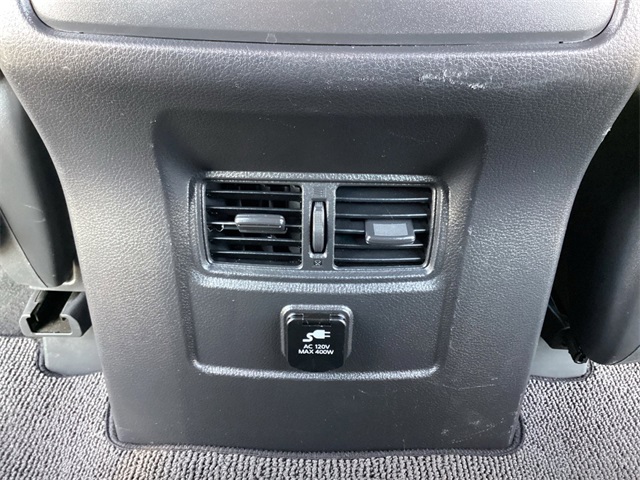 Used Car 2018 Nissan Titan  Sv For Sale Under $25,000 In San Antonio, Texas