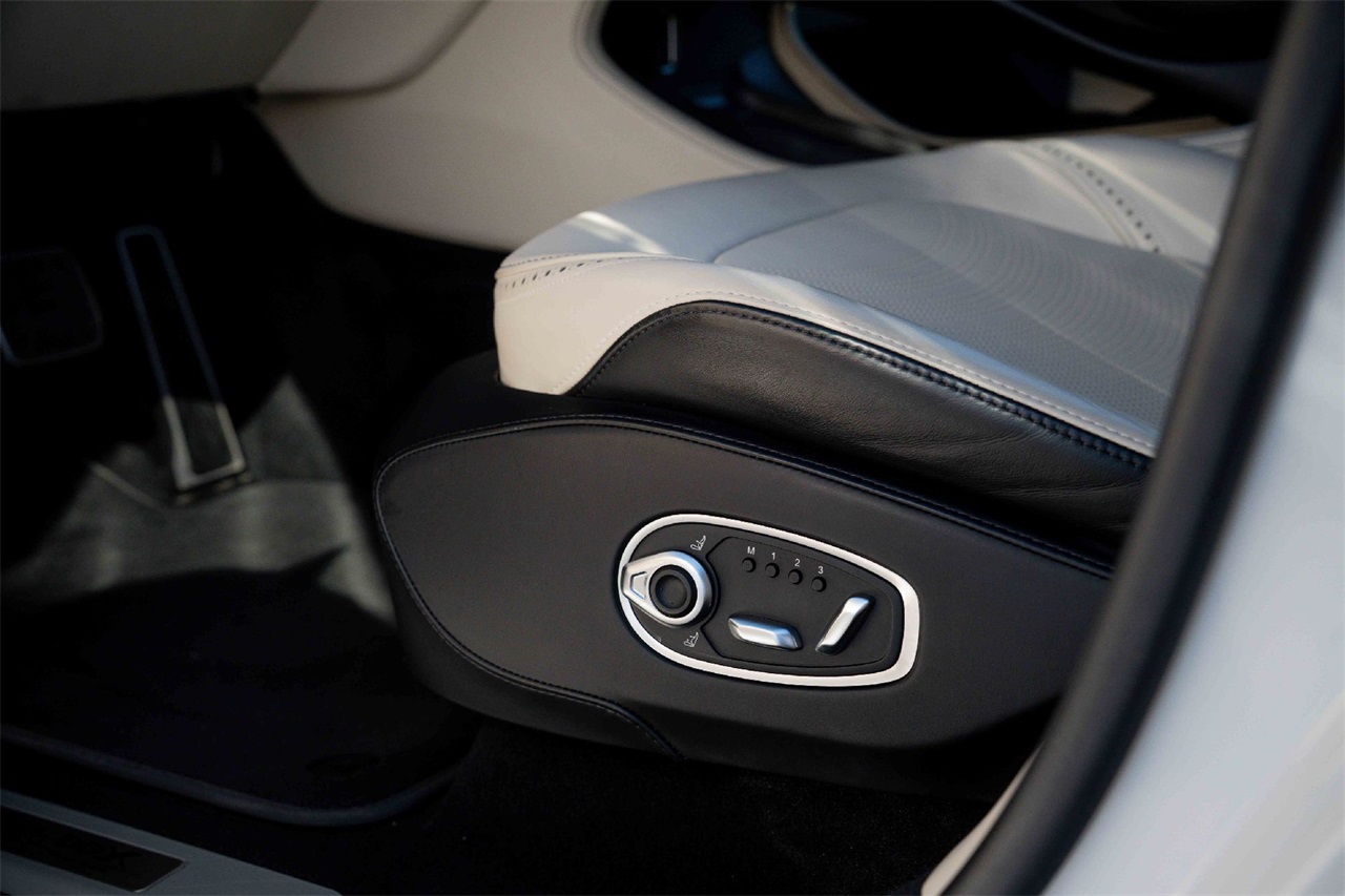 Used Car 2022 Aston Martin Dbx  Base For Sale Under $120,000 In Austin, Texas