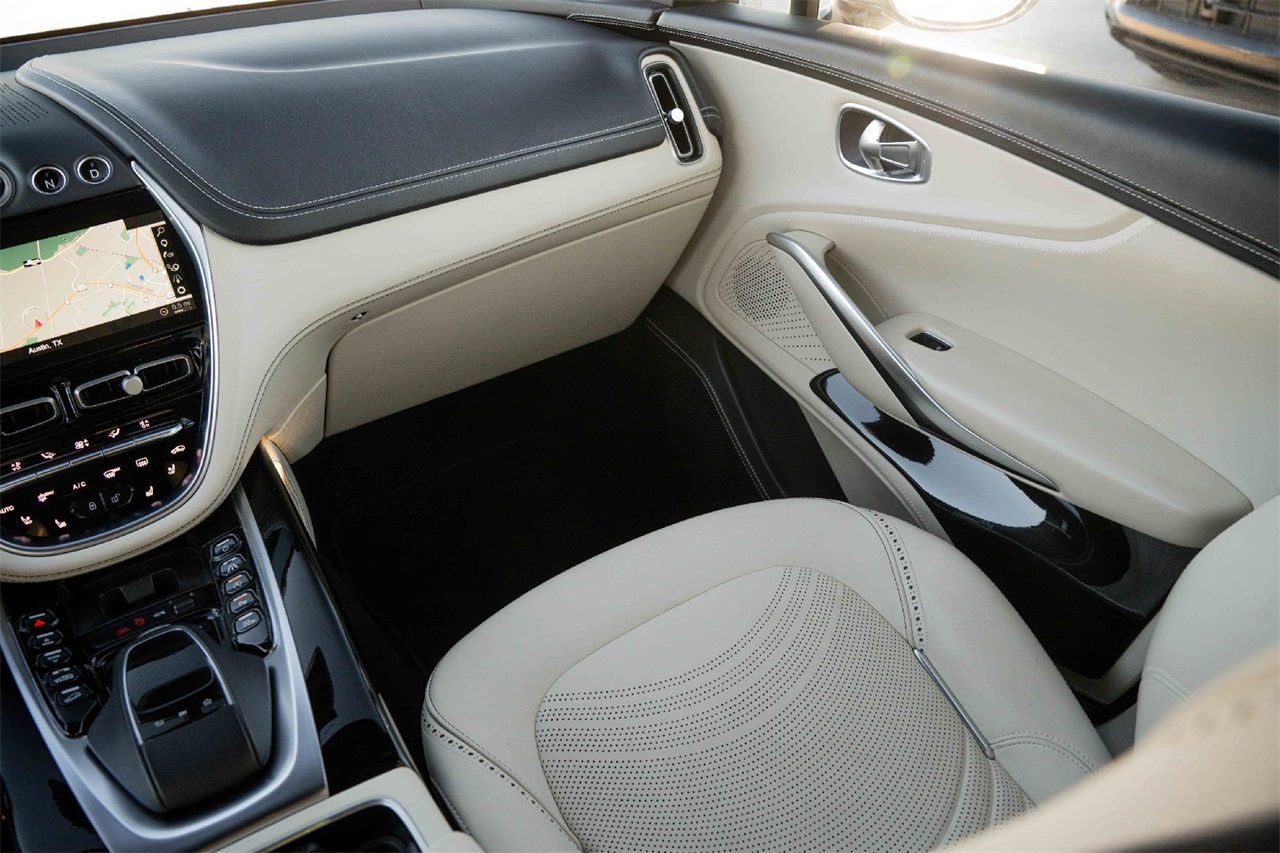 Used Car 2022 Aston Martin Dbx  Base For Sale Under $120,000 In Austin, Texas