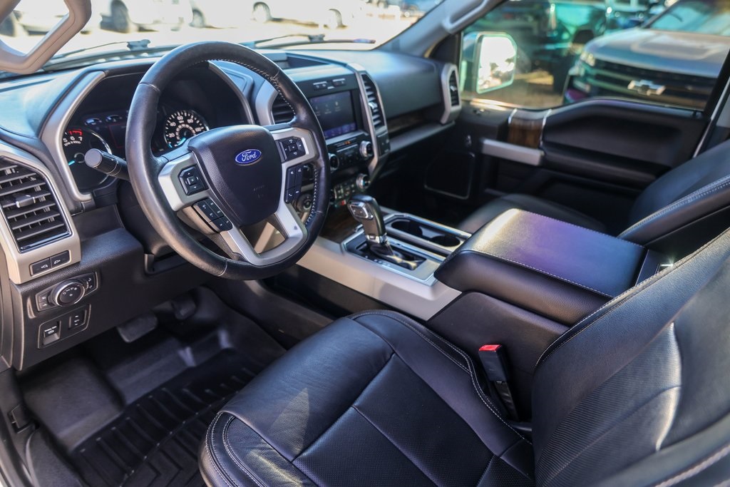 Used Car 2019 Ford F-150  Lariat For Sale Under $30,000 In Austin, Texas