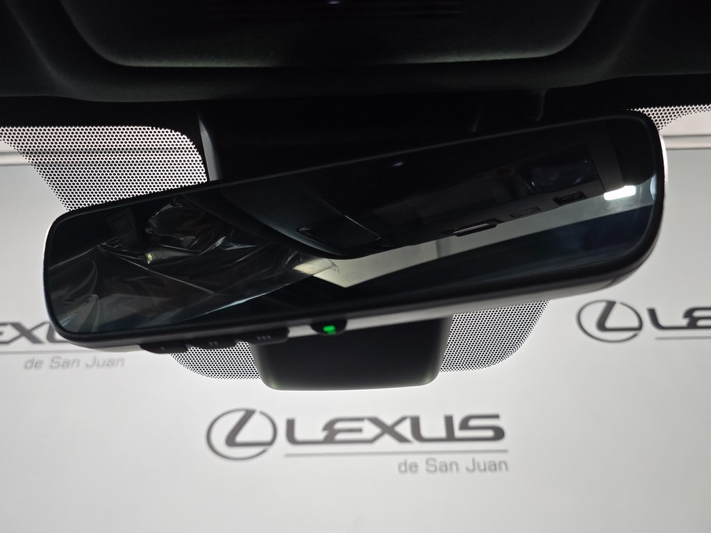 Thumbnail: 2025 Lexus IS - 20