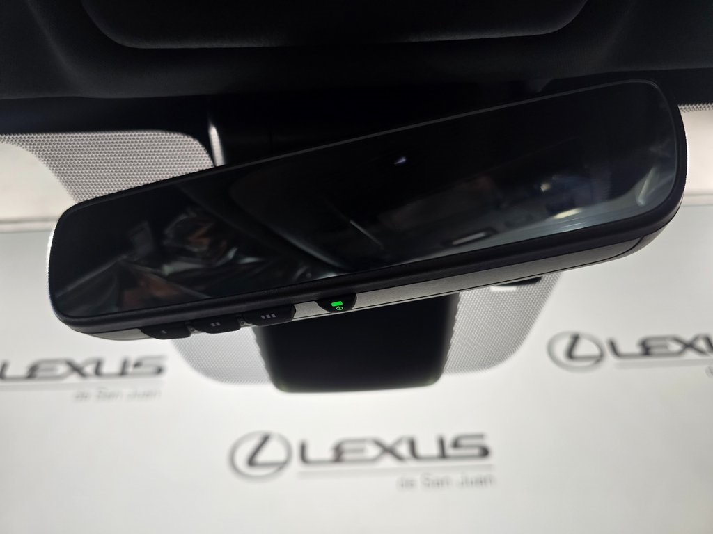 Thumbnail: 2025 Lexus IS - 21