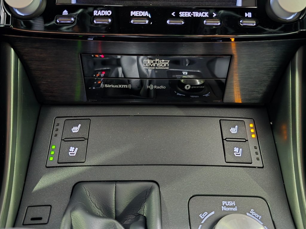 Thumbnail: 2025 Lexus IS - 24