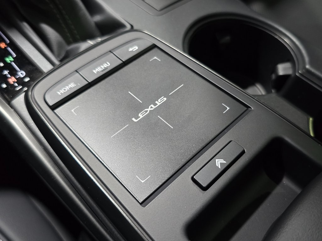 Thumbnail: 2025 Lexus IS - 26