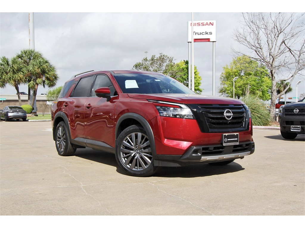 2024 Nissan Pathfinder SL FWD