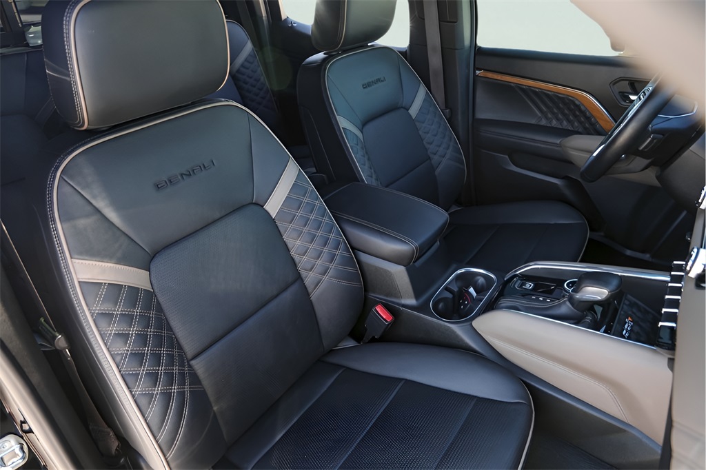 Used Car 2023 Gmc Canyon  Denali For Sale Under $50,000 In Austin, Texas