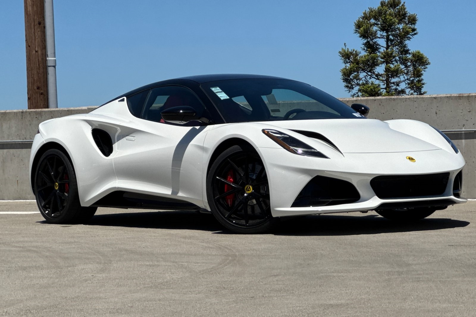 2024 Lotus Emira