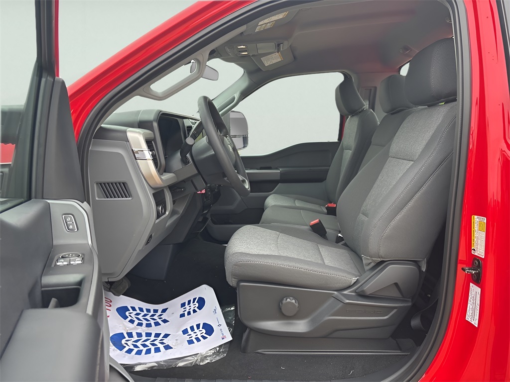 2025 Ford F-350SD