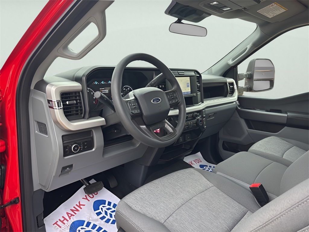 2025 Ford F-350SD