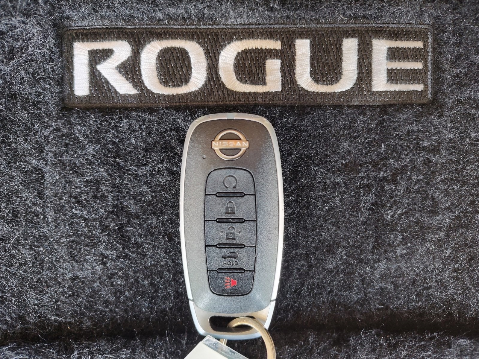 Used Car 2023 Nissan Rogue  Platinum For Sale Under $30,000 In San Antonio, Texas