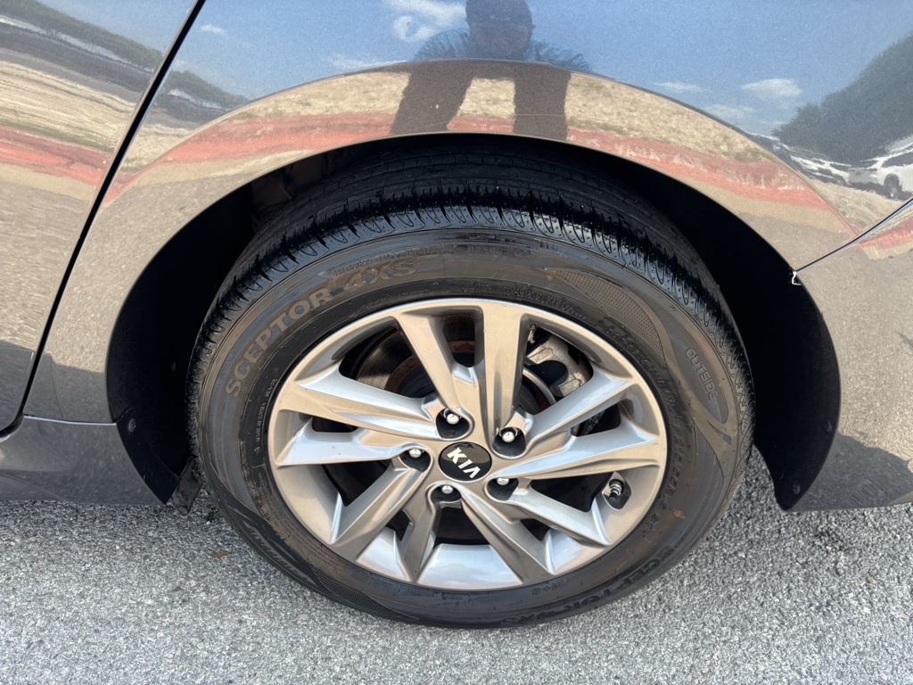 Used Car 2020 Kia Optima  Lx For Sale Under $12,000 In Austin, Texas