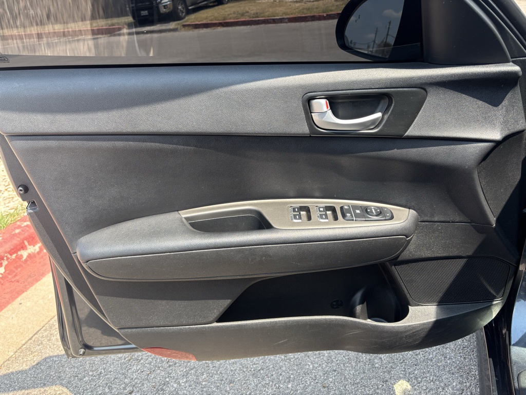 Used Car 2020 Kia Optima  Lx For Sale Under $12,000 In Austin, Texas