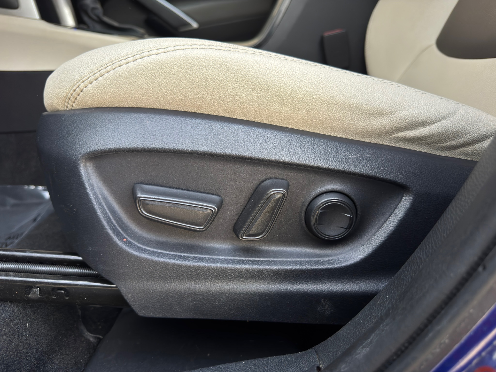 2024 Toyota Corolla Cross XLE  at Bayway Cadillac Southwest