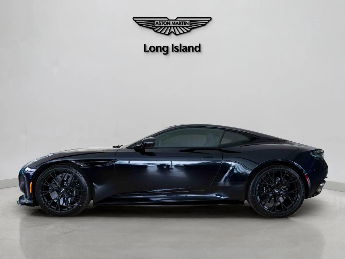2025 Aston Martin DB12 AM5 photo 3