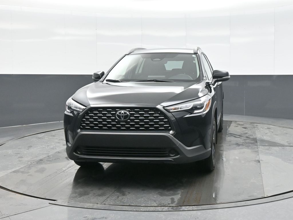 Certified 2025 Toyota Corolla Cross LE with VIN 7MUCAABGXSV134255 for sale in Kansas City