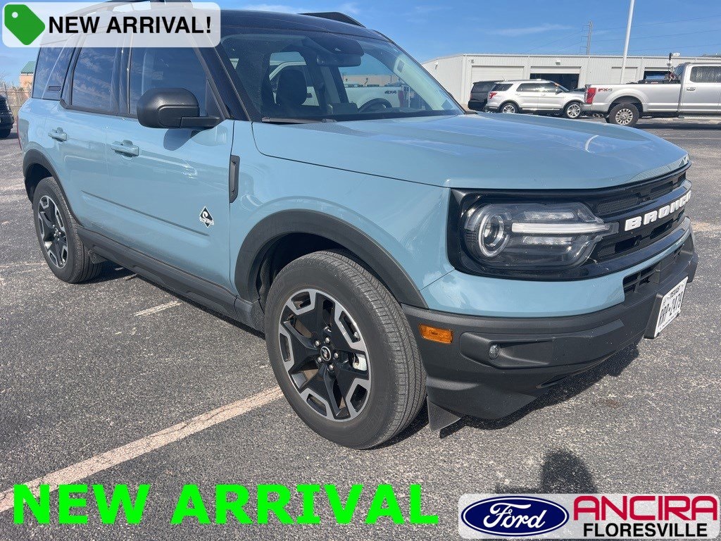 Used Car 2022 Ford Bronco Sport  Outer Banks For Sale Under $25,000 In Floresville, Texas