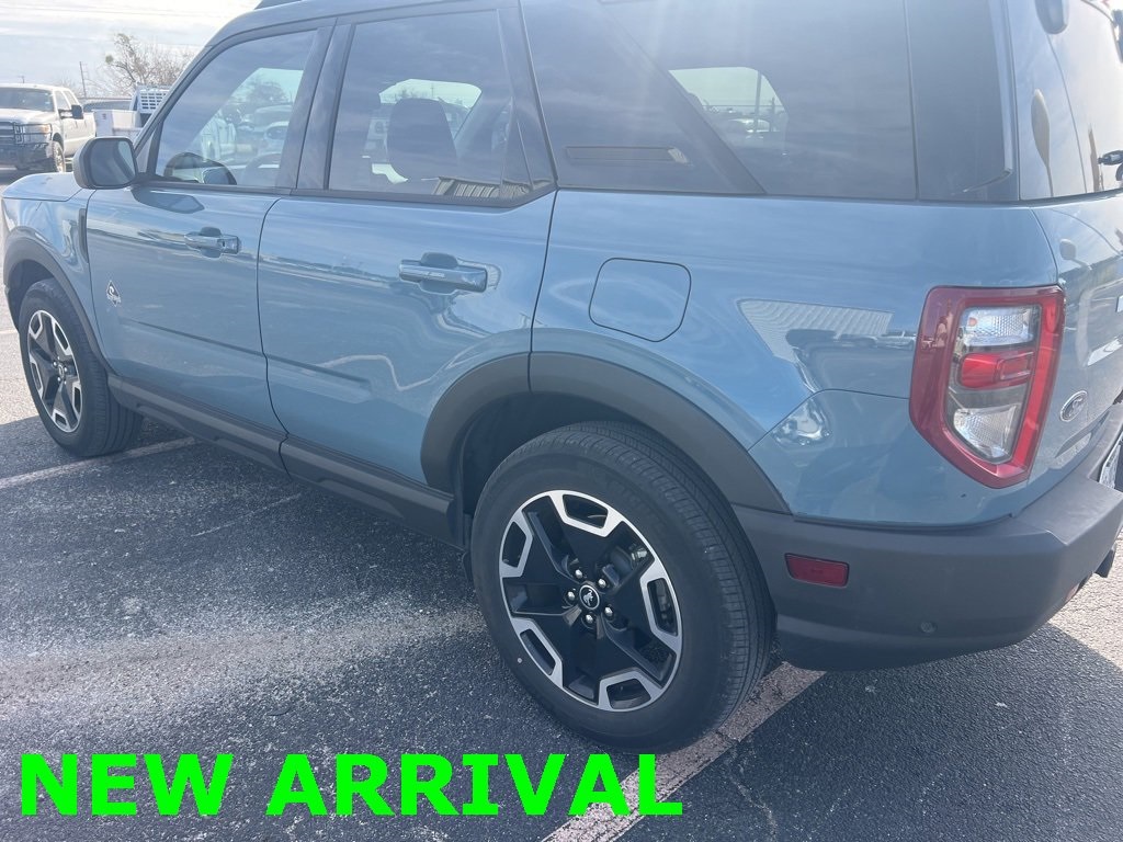 Used Car 2022 Ford Bronco Sport  Outer Banks For Sale Under $25,000 In Floresville, Texas