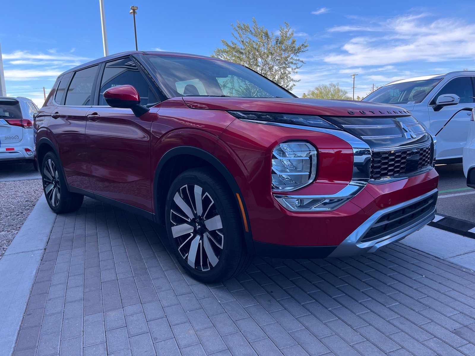 2025 Mitsubishi Outlander