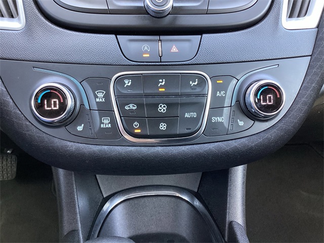 Used Car 2024 Chevrolet Malibu  Lt For Sale Under $20,000 In San Antonio, Texas