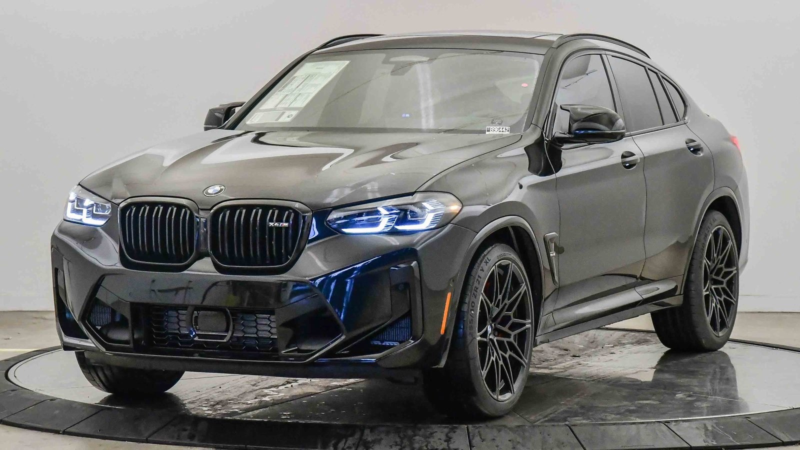 2025 BMW X4 M AWD