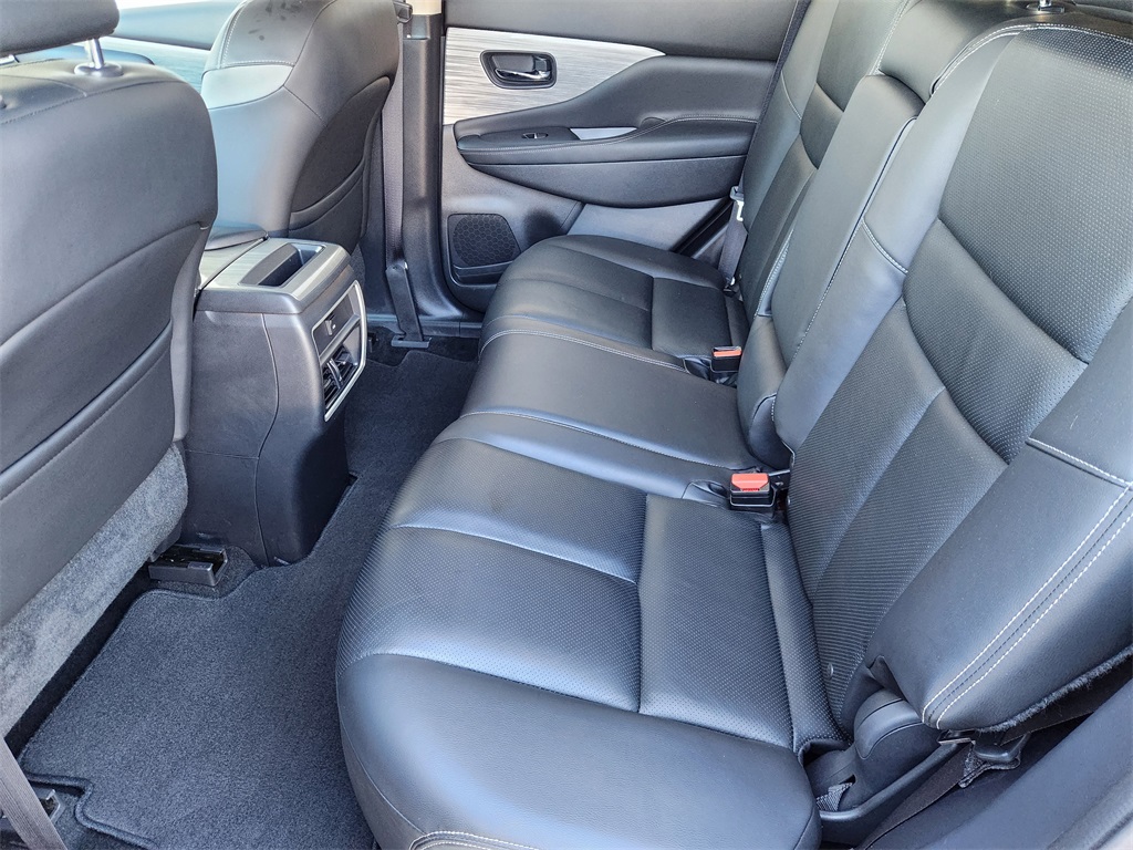 2016 Nissan Murano SL Red at Community Honda