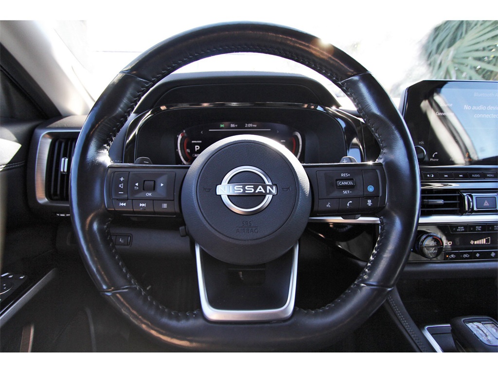 2023 Nissan Pathfinder Platinum Gray at Baytown Hyundai