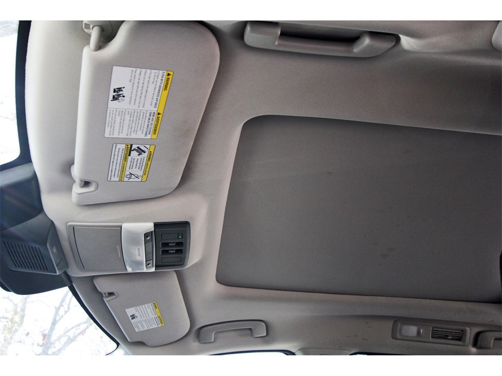 2023 Nissan Pathfinder Platinum Gray at Baytown Hyundai