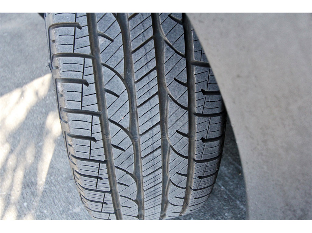 2023 Nissan Pathfinder Platinum Gray at Baytown Hyundai