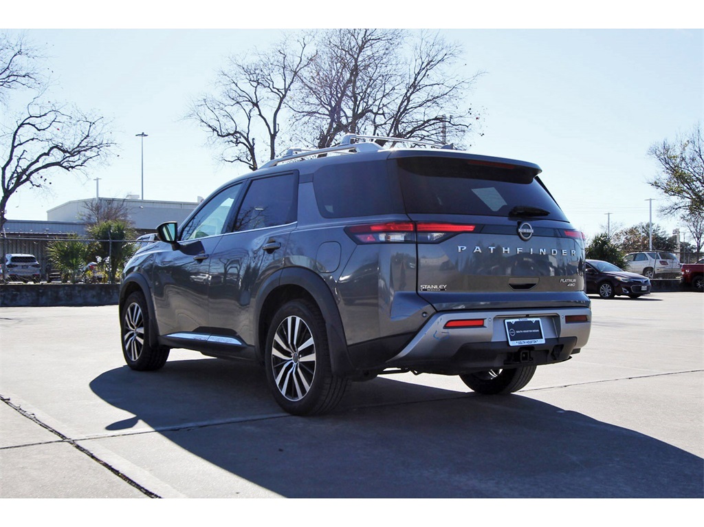2023 Nissan Pathfinder Platinum Gray at Baytown Hyundai