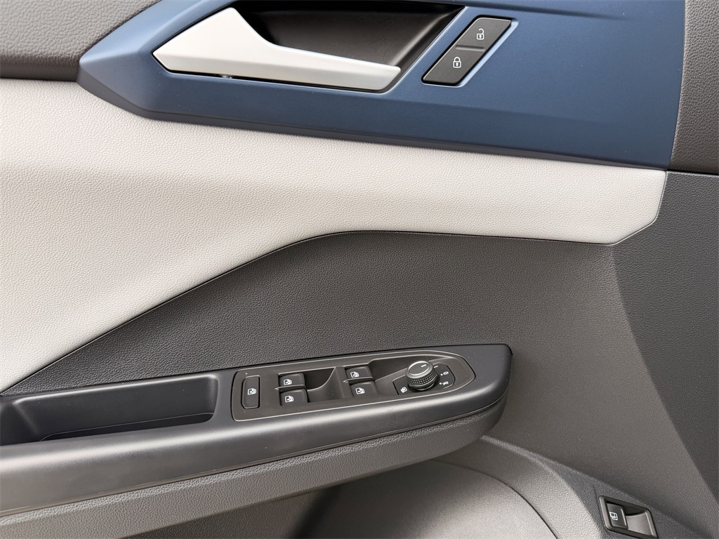 2023 Volkswagen Taos 1.5T SE Gray at DeMontrond Auto Country