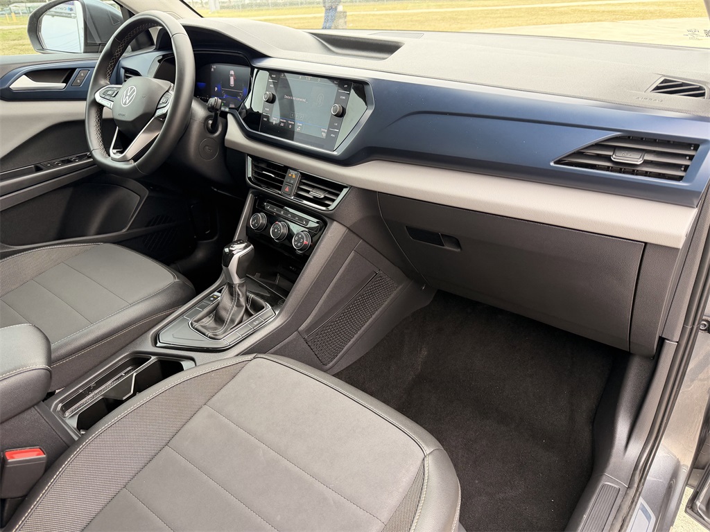 2023 Volkswagen Taos 1.5T SE Gray at DeMontrond Auto Country