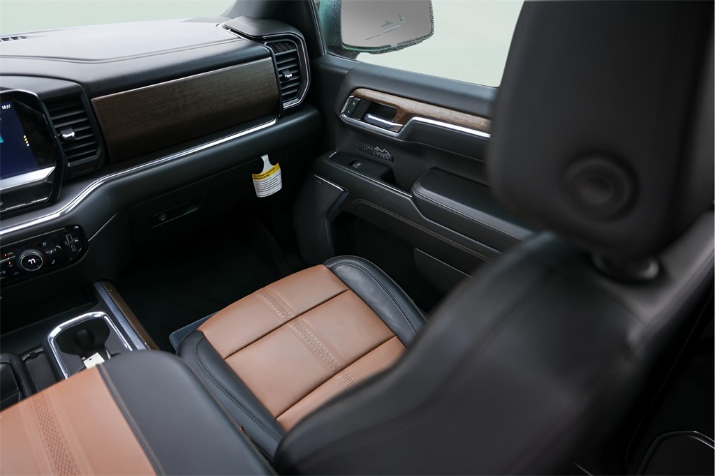 Used Car 2023 Chevrolet Silverado 1500  High Country For Sale Under $50,000 In Austin, Texas