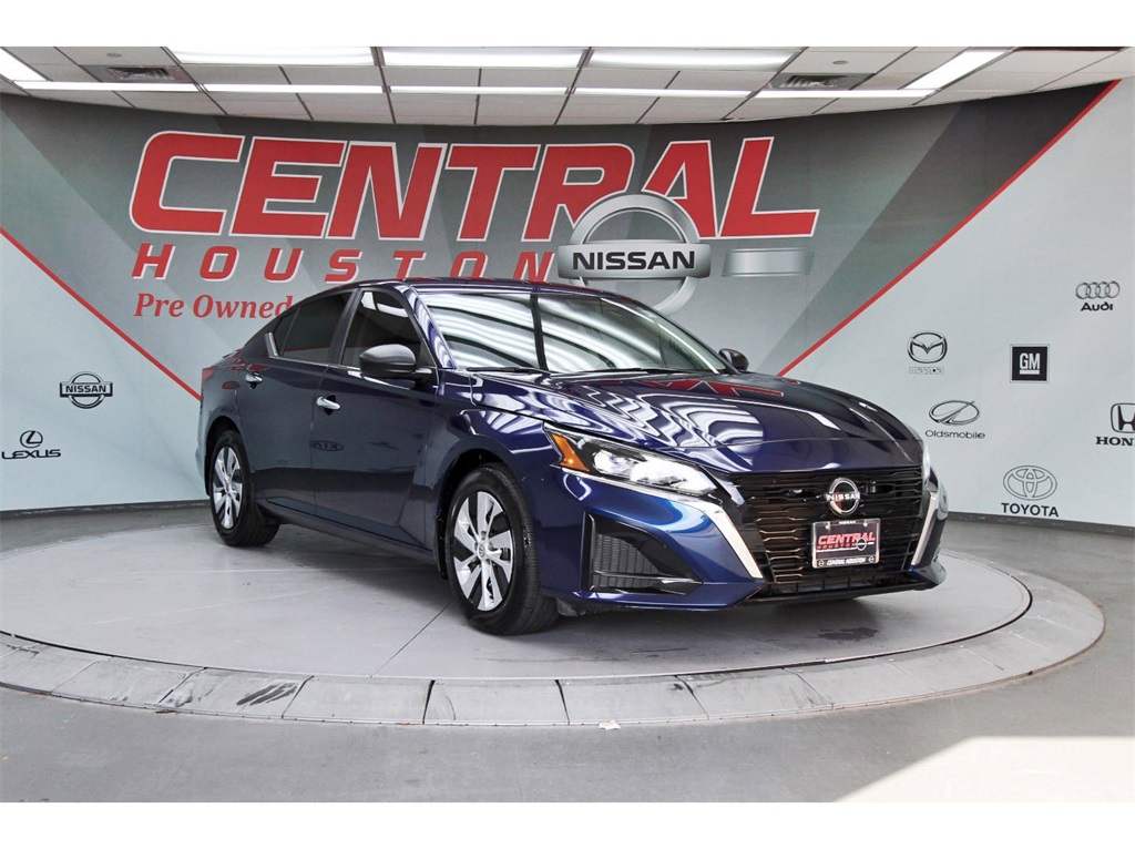 2024 Nissan Altima 2.5 S Blue at Toyota of Victoria