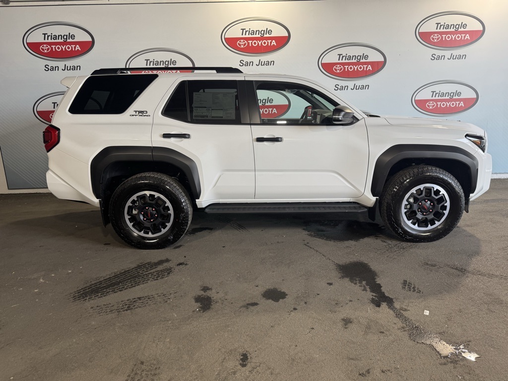 Thumbnail: 2025 Toyota 4Runner - 6