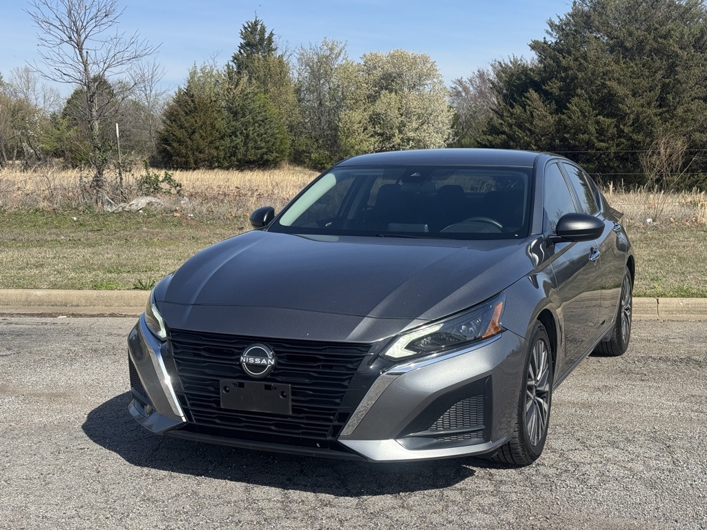 2024 Nissan Altima 2.5 SV FWD