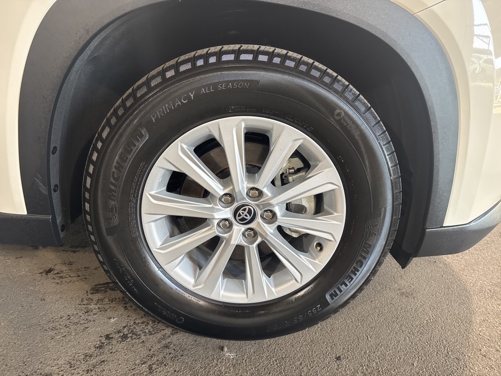 Thumbnail: 2024 Toyota Grand Highlander - 8