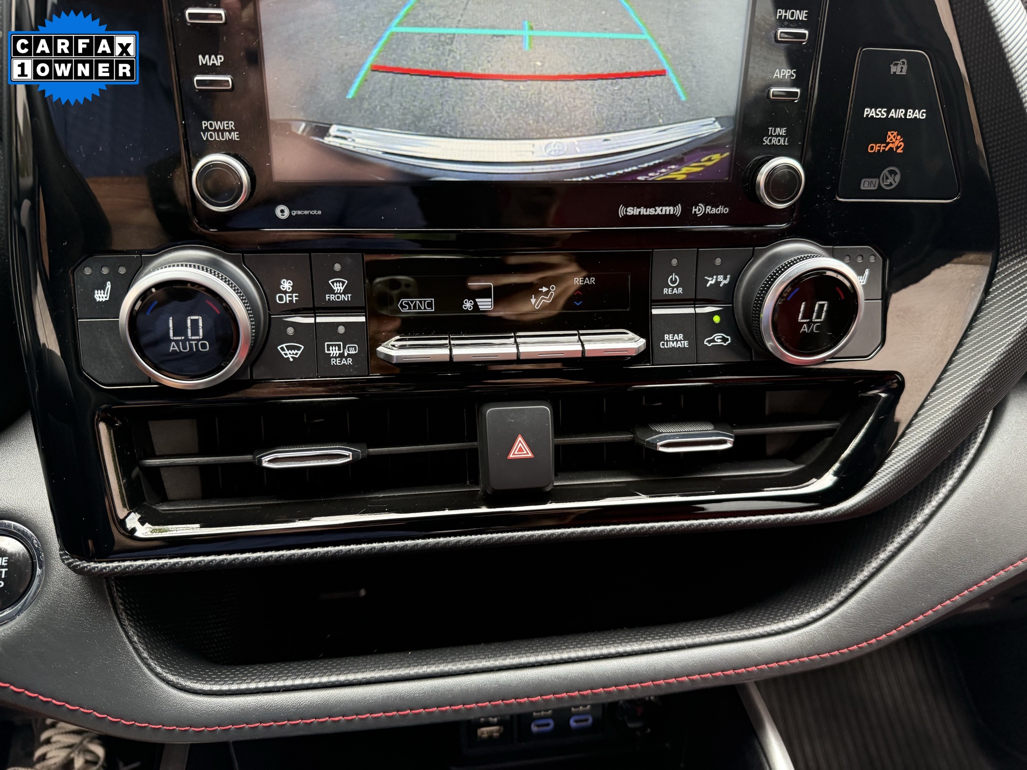 2022 Toyota Highlander XSE photo 24