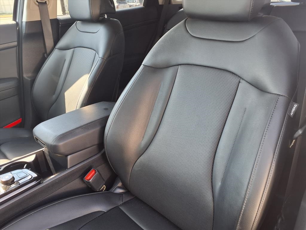 2025 Kia Sportage EX - 6