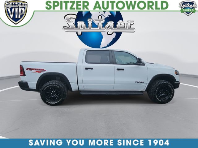 Bright White Clearcoat 2025 RAM 1500 Pickup Truck Four-Wheel Drive 8-Speed Automatic