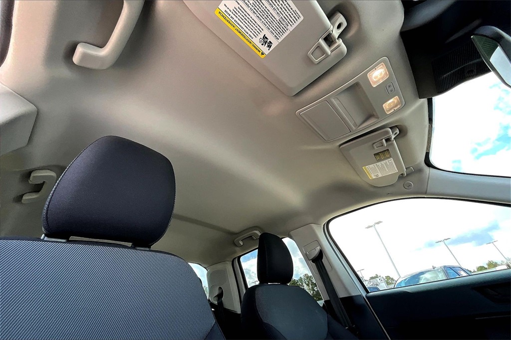 2022 Ford Maverick XL White at Wharton Ford