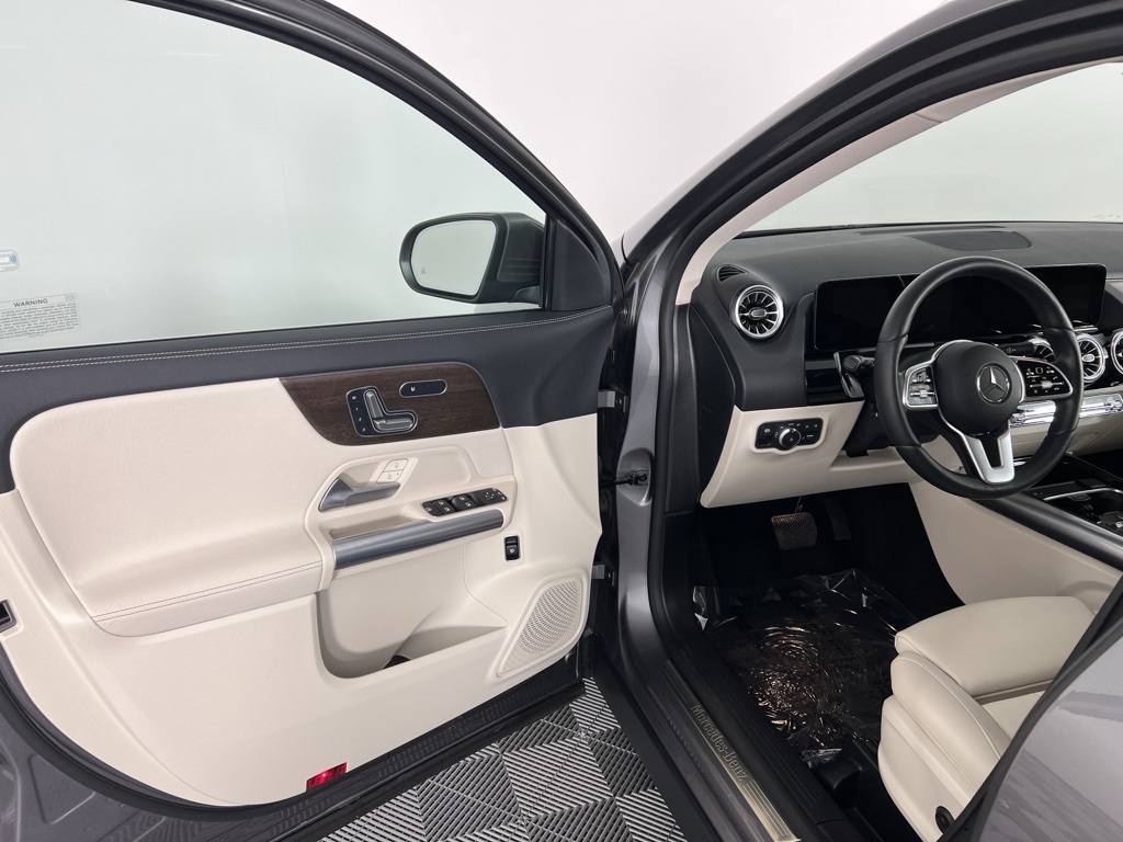 2023 Mercedes Benz GLA 250 4MATIC photo 8