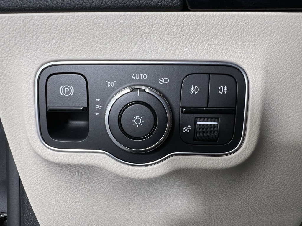 2023 Mercedes Benz GLA 250 4MATIC photo 14
