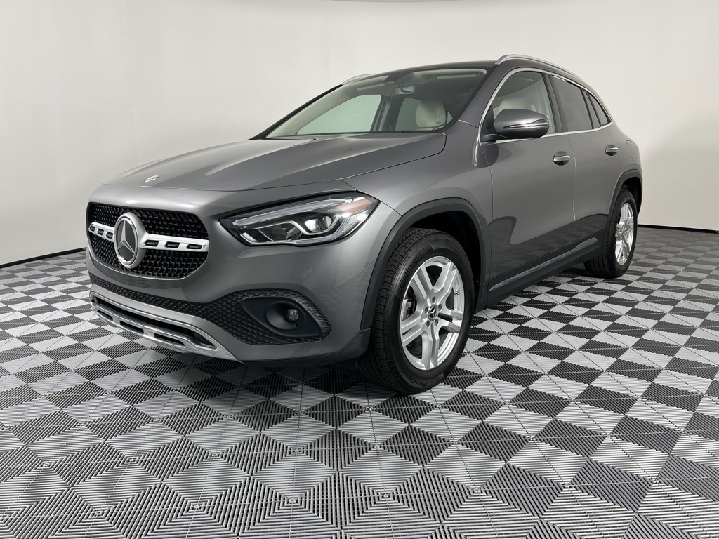 2023 Mercedes Benz GLA 250 4MATIC photo 2