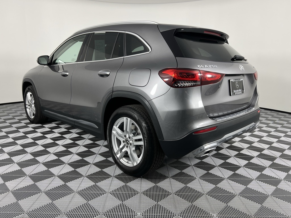 2023 Mercedes Benz GLA 250 4MATIC photo 4