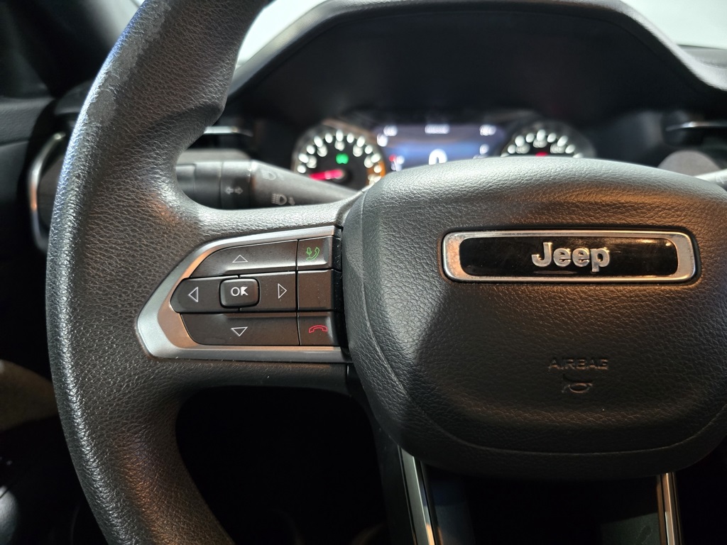 Thumbnail: 2023 Jeep Compass - 16