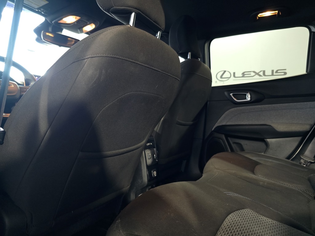 Thumbnail: 2023 Jeep Compass - 26