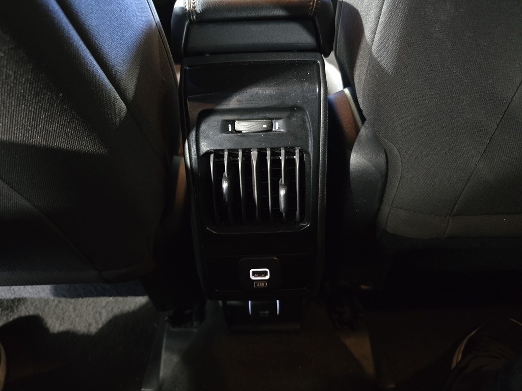 Thumbnail: 2023 Jeep Compass - 28