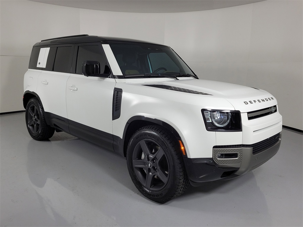 2023 Land Rover Defender 110 X-Dynamic SE White at Ultimate Motorsports